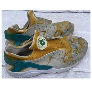 Mens NIKE AIR HUARACHE RUNNER ETHNIC PACK 2015